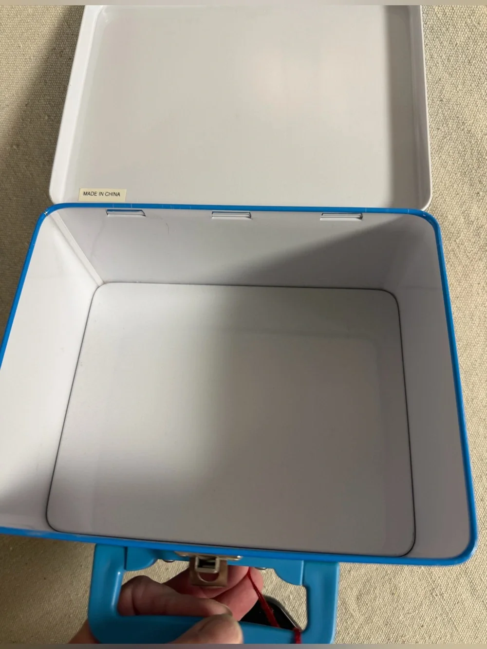 vintage 1997 Schylling metal lunch box